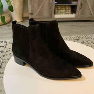 Marc fisher suede booties size 7 women’s